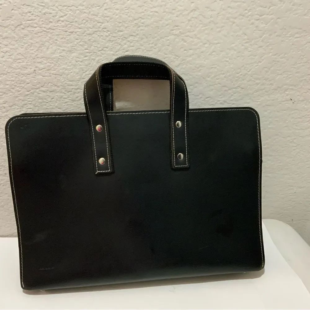 VACAVALIENTE Singapur U. Briefcase black leather